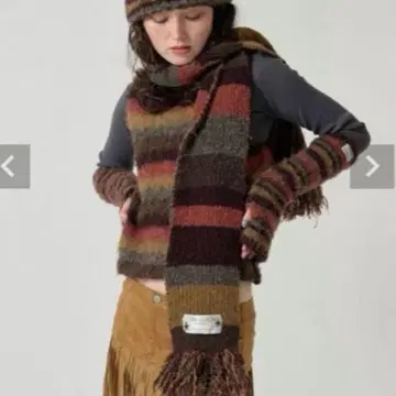 2024 리미티드 에디션 보더 머플러 TINA: JOJUN