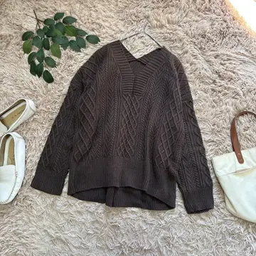 4063 도나 마리 케이블 짜임 니트 [ 38 ] 브라운/내추럴/V넥