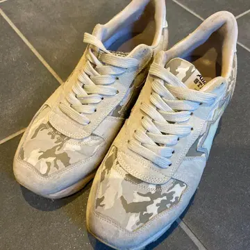 카모플라쥬 스웨이드 메쉬 스니커즈