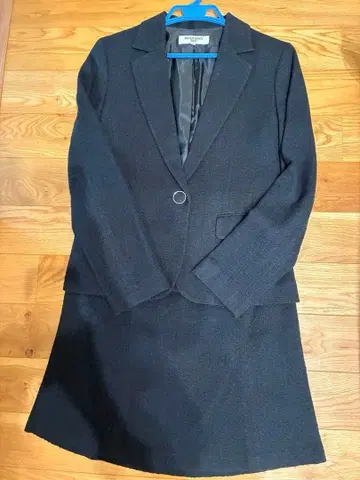 M 사이즈 내추럴 베이직 수트 셋업