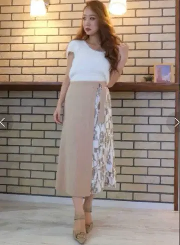 RESEXXY 플리츠 레이어드 스커트 베이지