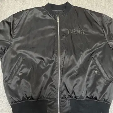 CRONOS 블랙 점퍼