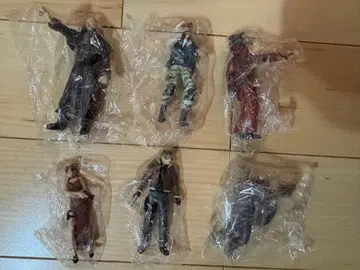 바이오하자드4 컬렉션 피규어 6체 세트 미개봉