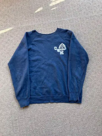 60s 빈티지 맨투맨 플로키 프린트