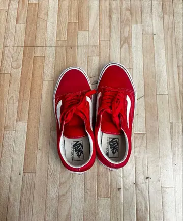 Vans 레드 스니커즈