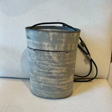 모토이케 다이스케 숄더백