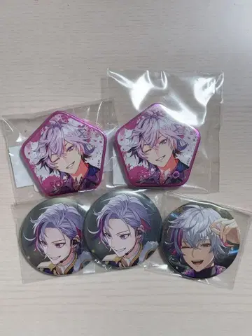 니지산지 후와 미나토 캔 배지 묶음 판매