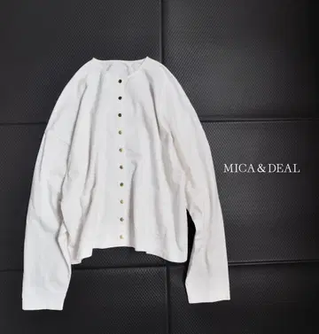 마이카&딜 골드 버튼 가디건