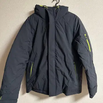 선착순 RTEG 다운 자켓 블랙 L 사이즈