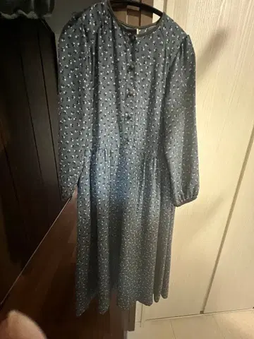 fig London 꽃무늬 원피스 F 사이즈