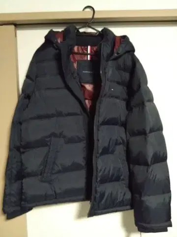 네이비 후드 부착 퀼팅 자켓