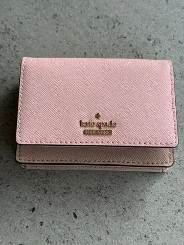 케이트 스페이드 키링 포함 코인 케이스