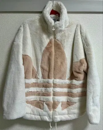 adidas 퍼 자켓 M 트레포일 화이트 x 베이지