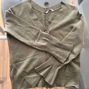 AGNONA 카키 가디건 플레어 소매