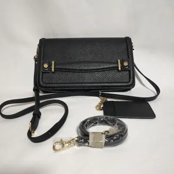 [ 새상품급 ] BARCOS 블랙 가죽 숄더백