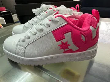 새상품 23cm DC 스니커즈 화이트/핑크