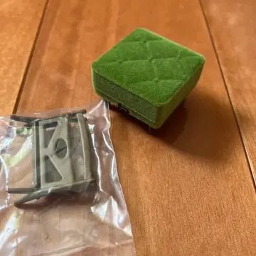 카리모쿠60 미니어처 가구 오토만 매거진 랙