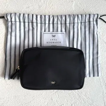 새상품 안야 힌드마치 IMPORTANT THINGS 파우치 블랙