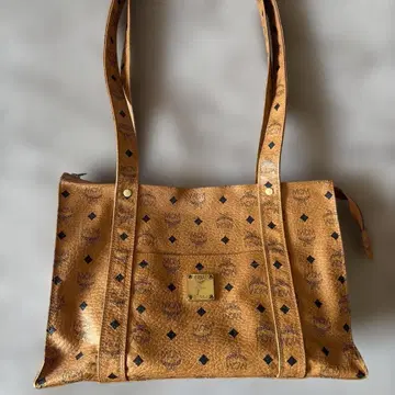 MCM 골드 토트백 7655X