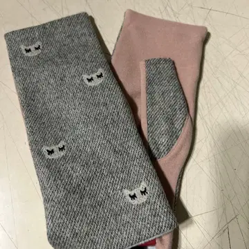 Atsuko Matano 고양이 자수 암커버 그레이 핑크