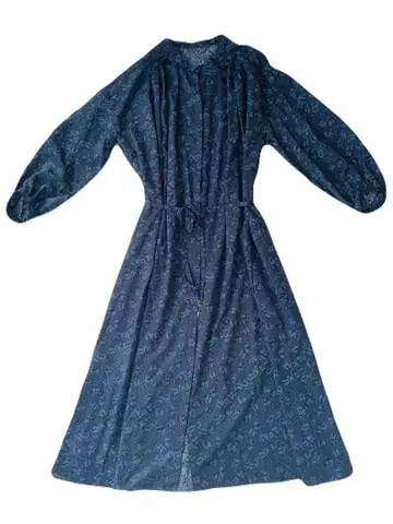 Green Label Relaxing 네이비 꽃무늬 원피스