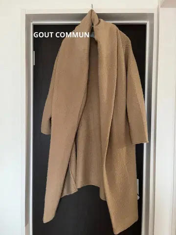GOUTCOMMUN 코트