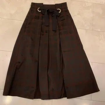 브라운 플레어 롱 스커트 허리 리본
