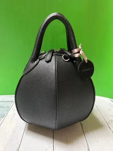 [ kOhAKU ] 서클 디자인 2WAY 백 블랙 가죽 볼형