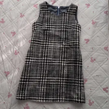 로이스크레용 원피스 M 새상품급 크리스마스 가을/겨울 블랙 체크