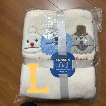 GU 마쉬멜로우 필 라운지 세트 L 사이즈