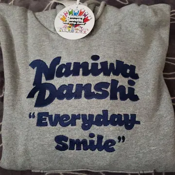 나니와 단시 에브리데이 스마일 맨투맨 M 사이즈