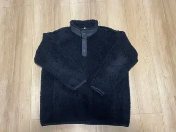 유니클로 화이트 마운티니어링 플리스 블랙 XL