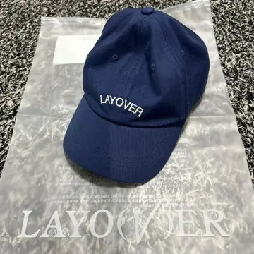 BTS V [ LAYOVER ] 캡 네이비