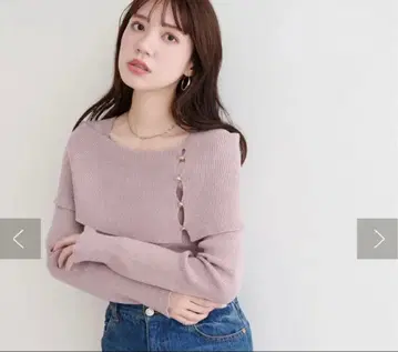 [ 새상품 ] natural couture 오프숄더 디자인 니트