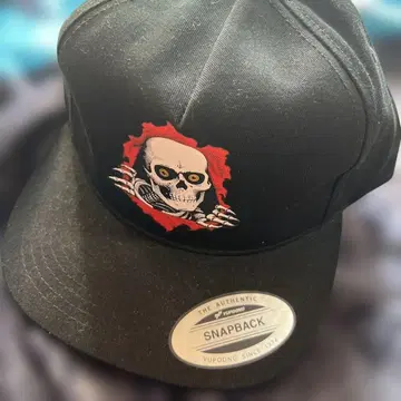 Powell 스컬 디자인 스냅백 캡