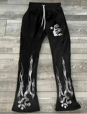 [당일 발송] hellstar 헬스타풍 블랙 플레어 팬츠