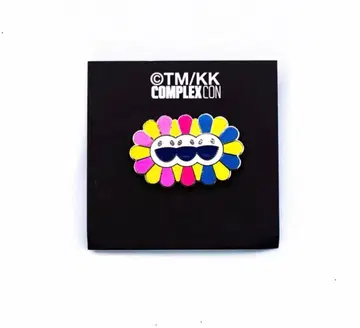 무라카미 다카시 TM/KK COMPLEXCON 핀 배지