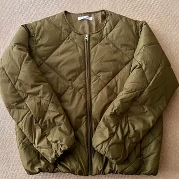 BACK NUMBER 다운 퀼팅 자켓 카키