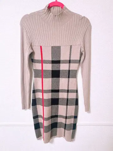 리브 니트 체크 무늬 긴팔 무릎 위 원피스