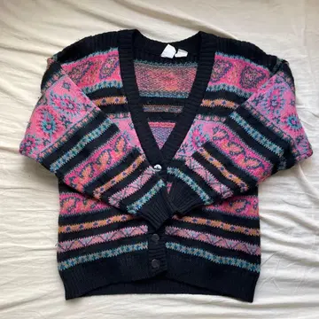 다색 페이즐리 무늬 니트 가디건