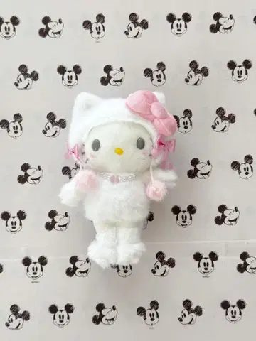 산리오 하라주쿠 키티 마스코트 고양이