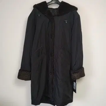 BATTCIRY 블랙 롱 코트 L 사이즈