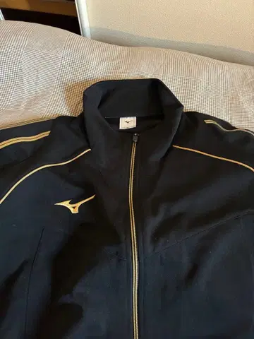 미즈노 저지 상하의 세트 블랙/골드