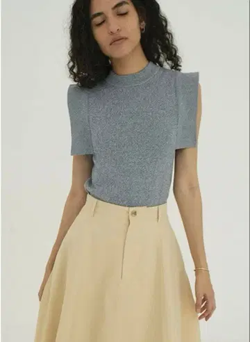 CLANE 스퀘어 슬리브 니트 탑