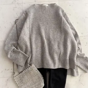 새상품급 에부르 울 캐시미어 모크넥 멜란지 니트 그레이스