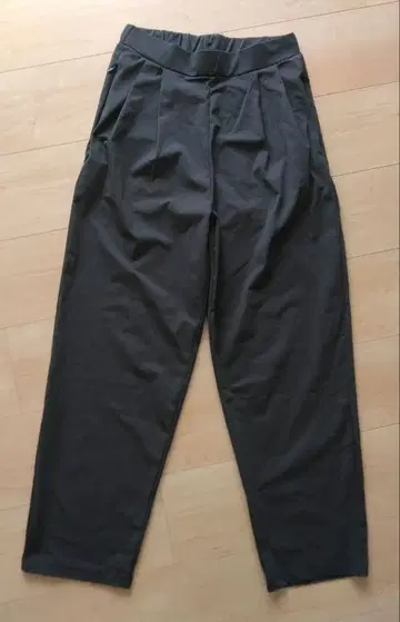 래쉬가드 ] 허리턱 스트레이트 팬츠 M 블랙 고베 레터스 sea.