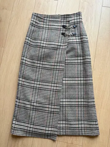 나노 유니버스 체크 무늬 타이트 스커트 무릎 기장