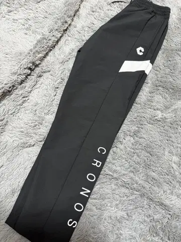 [ 새상품 ] CRONOS 조거 팬츠 블랙