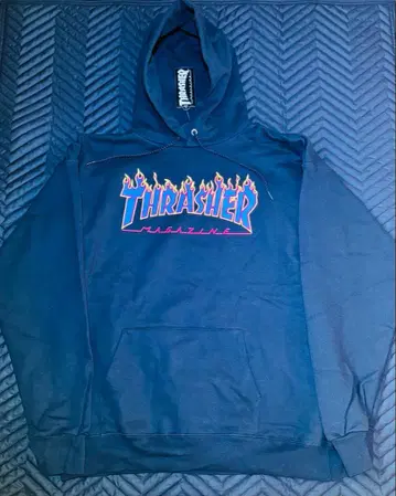 새상품 THRASHER 트레셔 후드티 L 스케이트보드 프레임