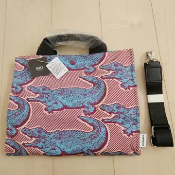 이아파피요네 악어 무늬 백